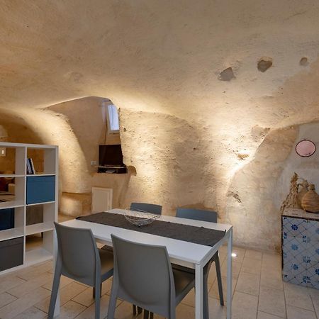 La Grotta Di Lulu Apartment Matera Exterior photo
